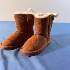 Apres Girls Toddler Chestnut Boots Faix Fur Lined Winter Casual Size 7